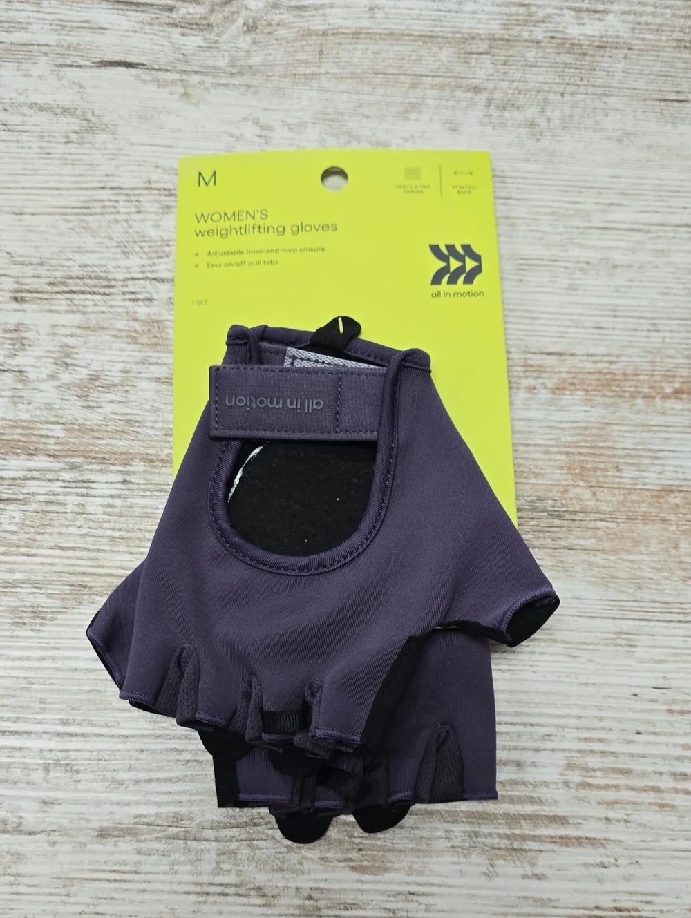 all in motion Women's Weightlifting Gloves in Dark Purple